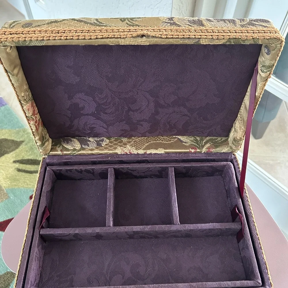 Elegant Purple and Gold Jewelry Box